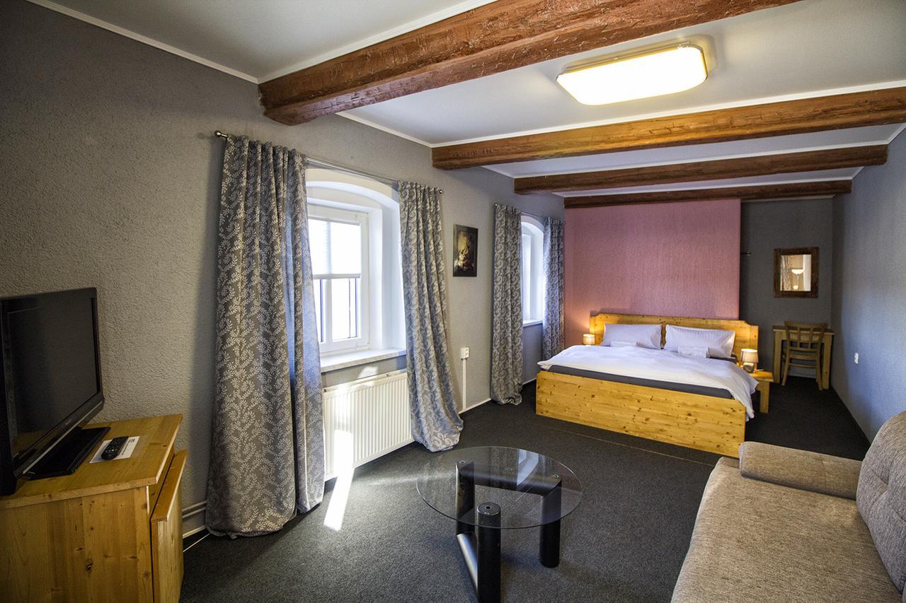 Pension U Pristavu Pomezi nad Ohri Extérieur photo